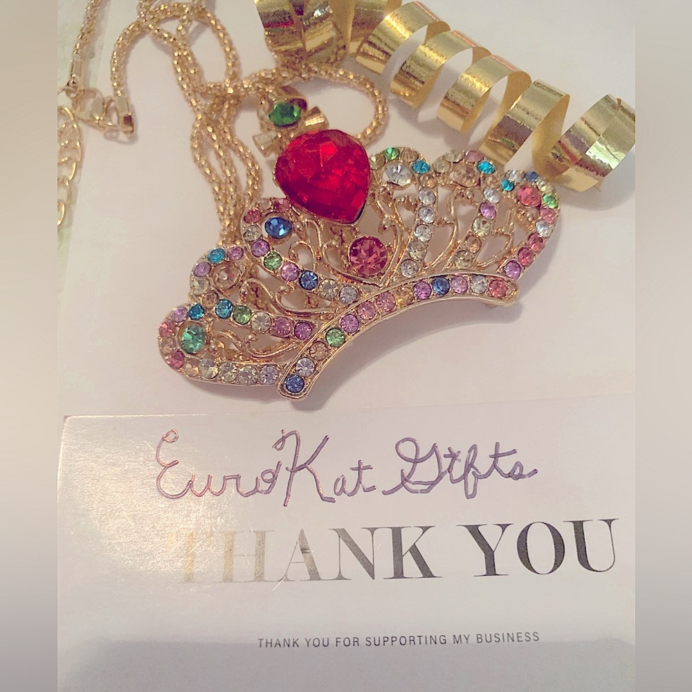 Betsey Johnson Colorful Rhinestone Crown Necklace NEW NWT gold 18"-22"in chain - Picture 7 of 10
